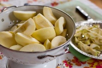 peeled apples