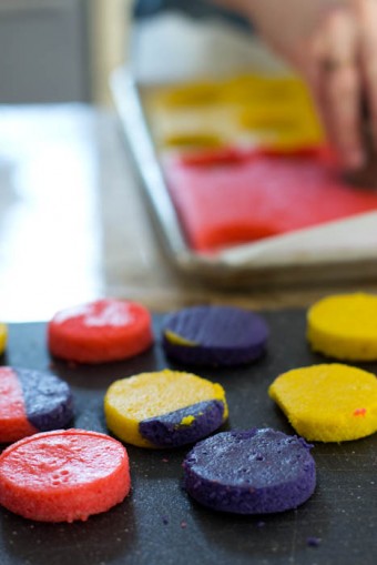 rainbow cupcakes