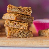 toffee pecan blondies